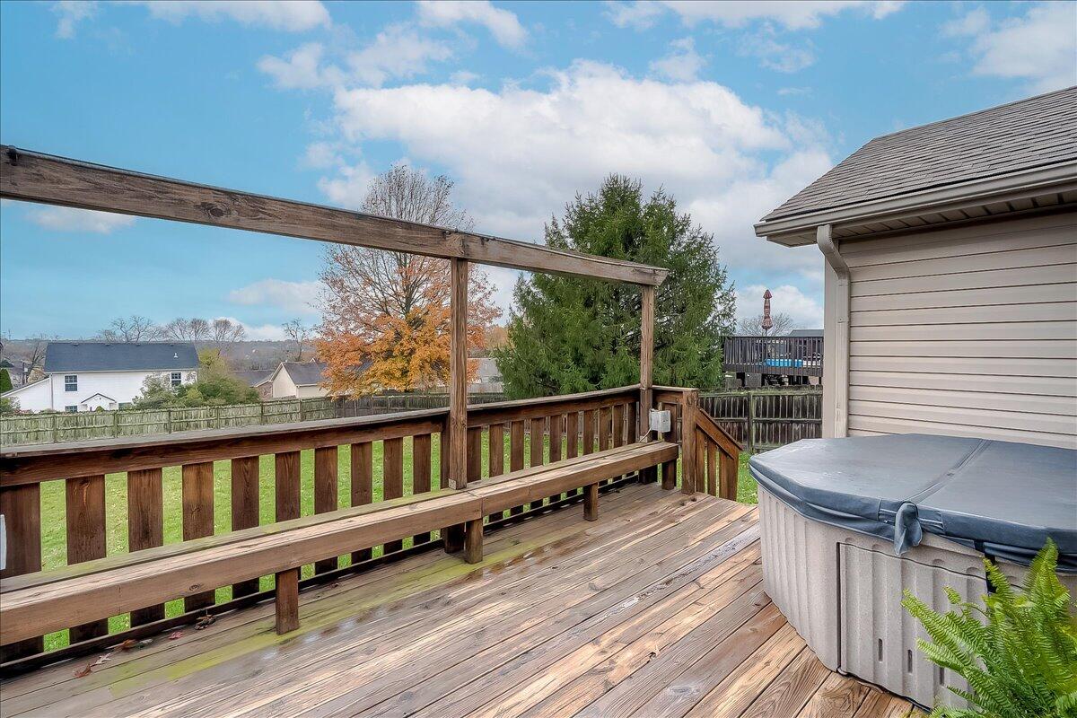 102 Cedar Ridge Road Frankfort, KY 40601 - Photo 34 of 37 34-3-6