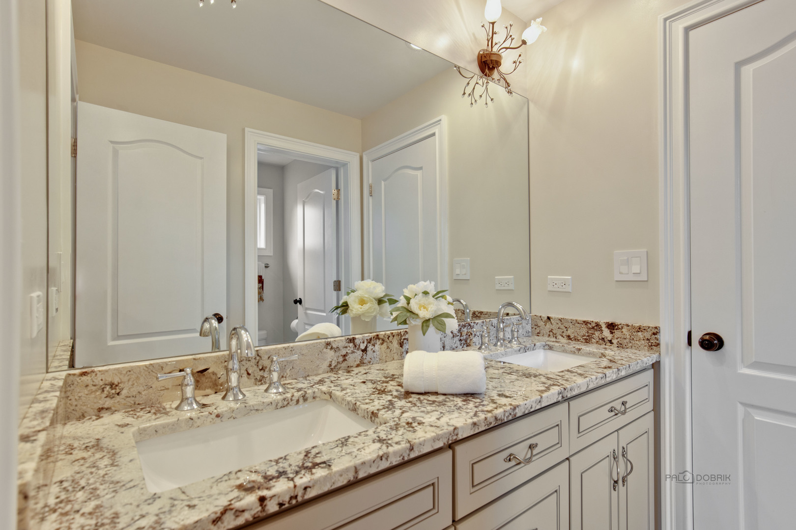 1557 Harding Road Northfield, IL 60093 - Photo 45 of 54 Gallery Image 45