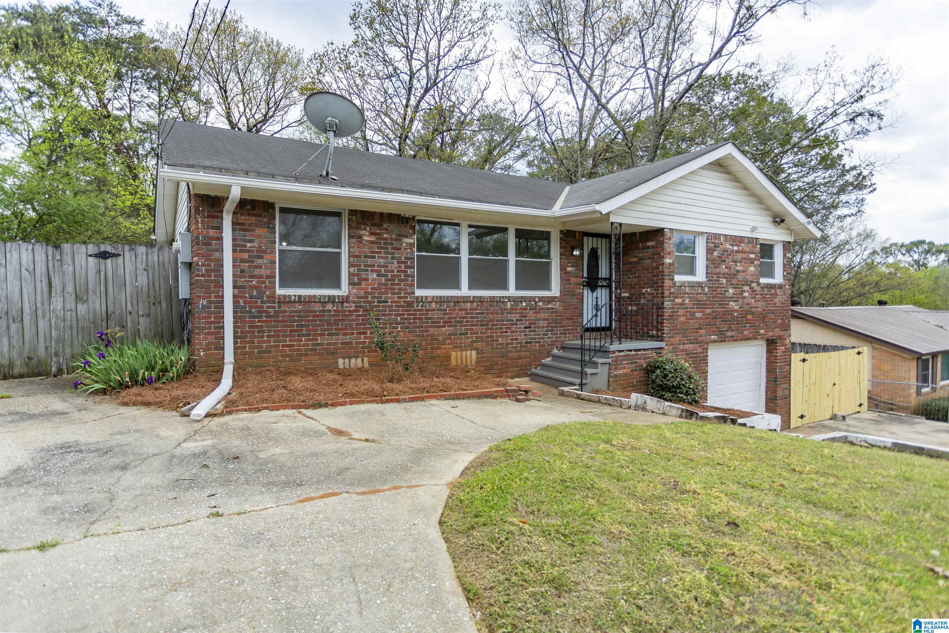417 Burgundy Road Birmingham, AL 35215 - Photo 5 of 44