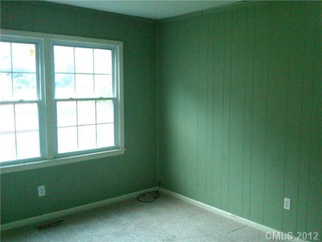 621 Ralph Handsel Boulevard Stanley, NC 28164 - Photo 13 of 16 Gallery Image 13