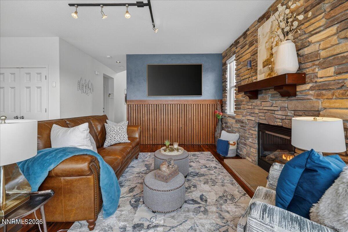 1091 Crown View Drive Reno, NV 89523 - Photo 25 of 61 26-DSC_1272