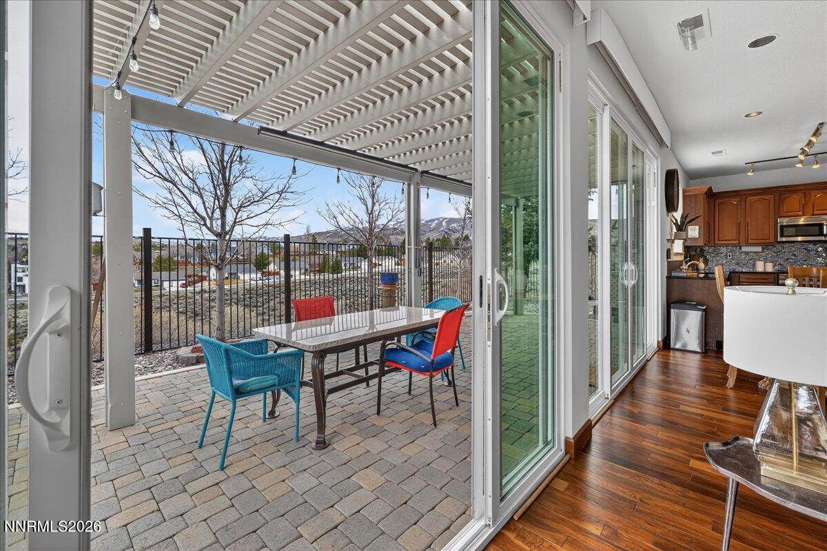 1091 Crown View Drive Reno, NV 89523 - Photo 29 of 61 30-DSC_1281