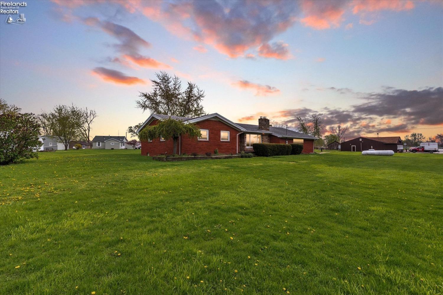 4889 State Rte 2 Oak Harbor, OH 43449 - Photo 1 of 47 Gallery Image 1