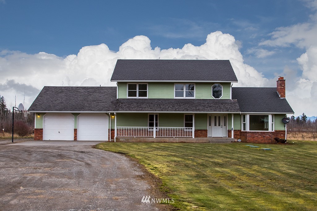 2214 East Hemmi Road Everson, WA 98247 - Photo 1 of 25 Gallery Image 1