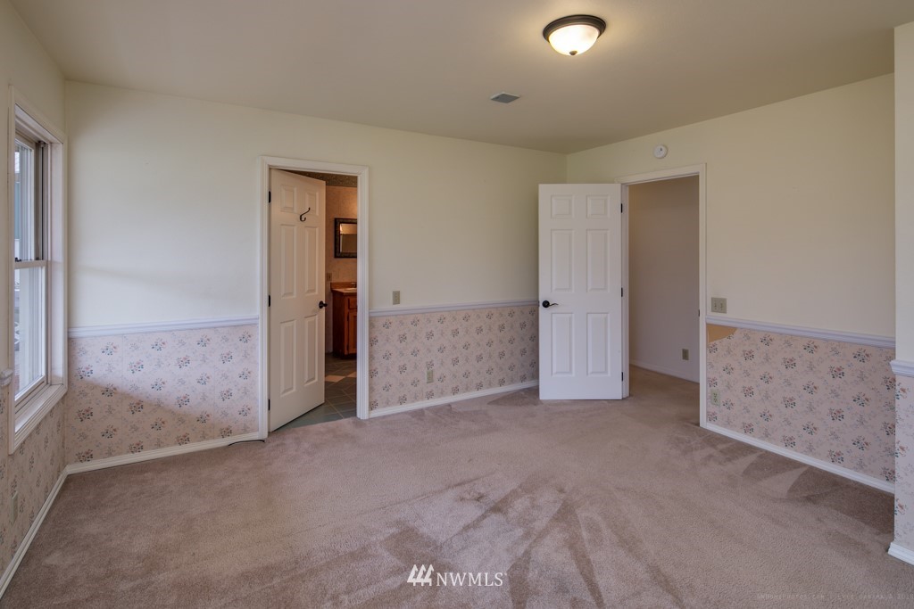 2214 East Hemmi Road Everson, WA 98247 - Photo 12 of 25 Gallery Image 12