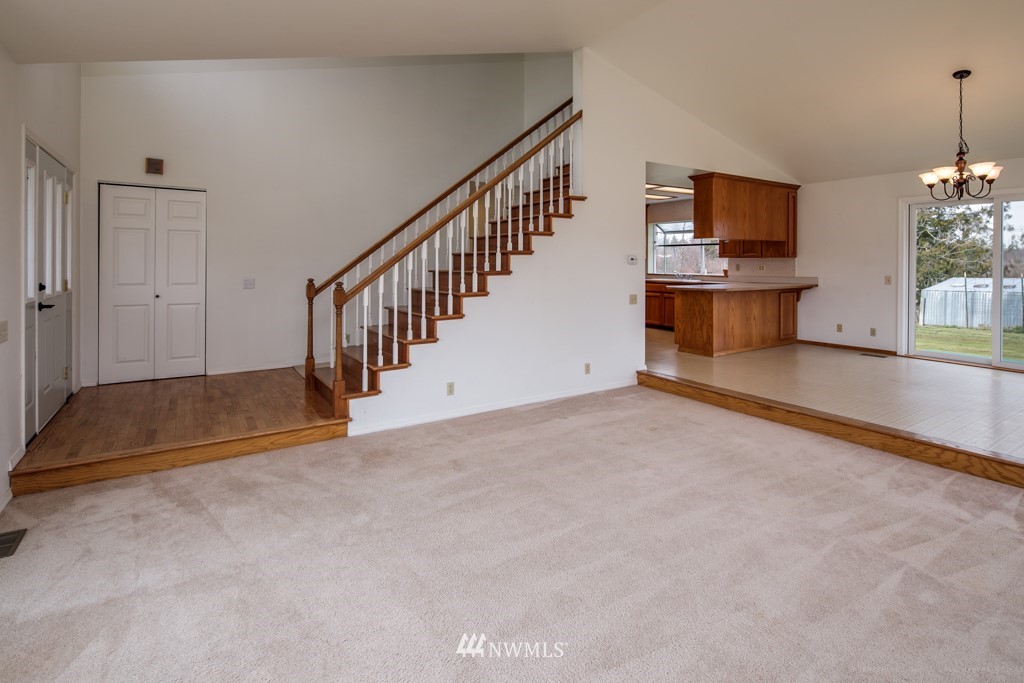 2214 East Hemmi Road Everson, WA 98247 - Photo 5 of 25 Gallery Image 5