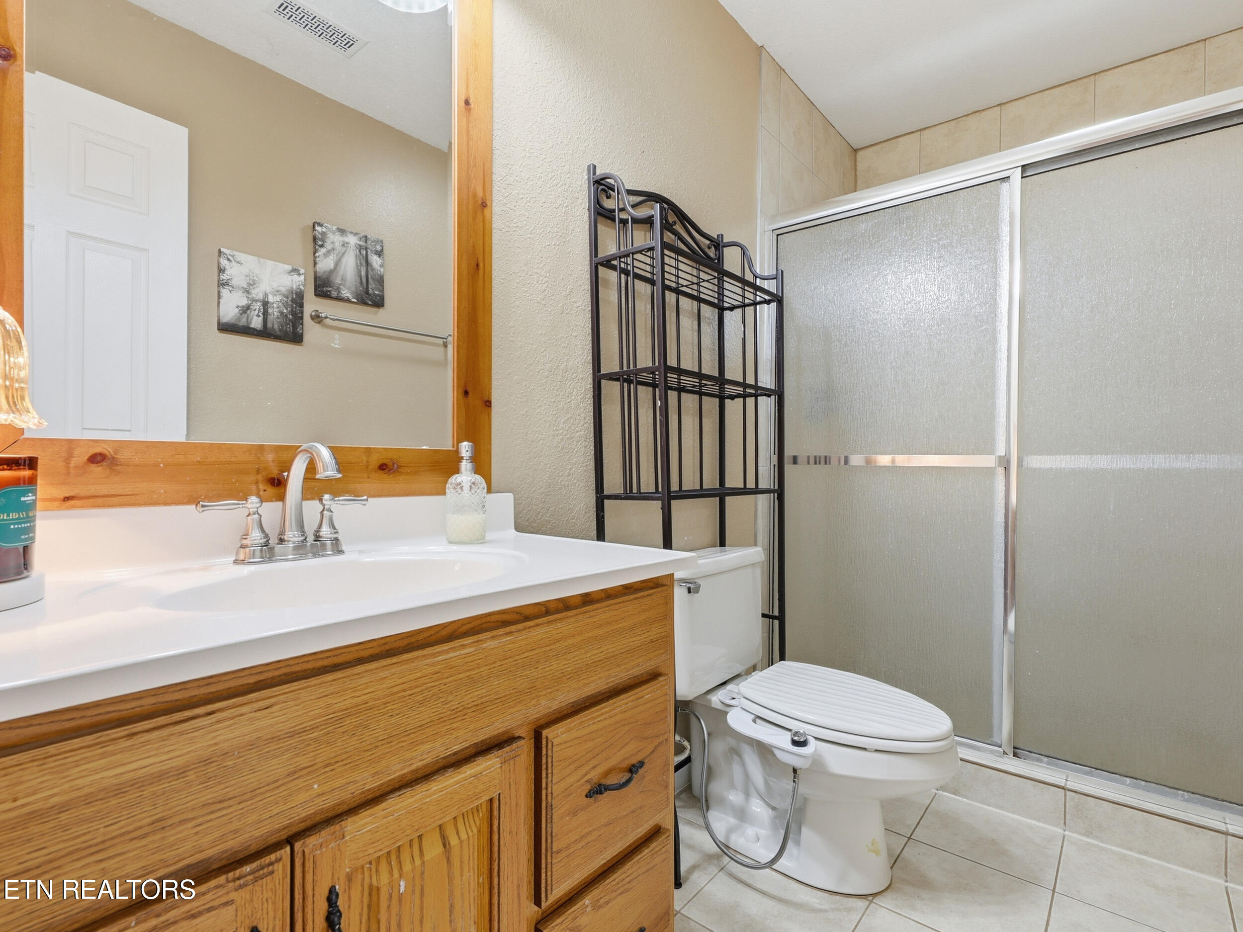 3772 Chilly Springs Road Maryville, TN 37803 - Photo 25 of 56 Full Bathroom