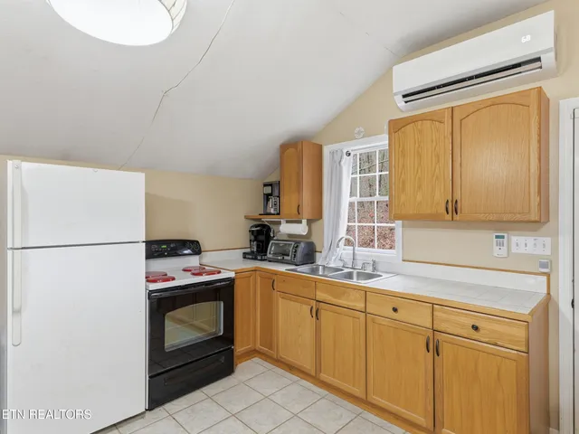 $500,000 | 3772 Chilly Springs Road, Maryville, TN 37803