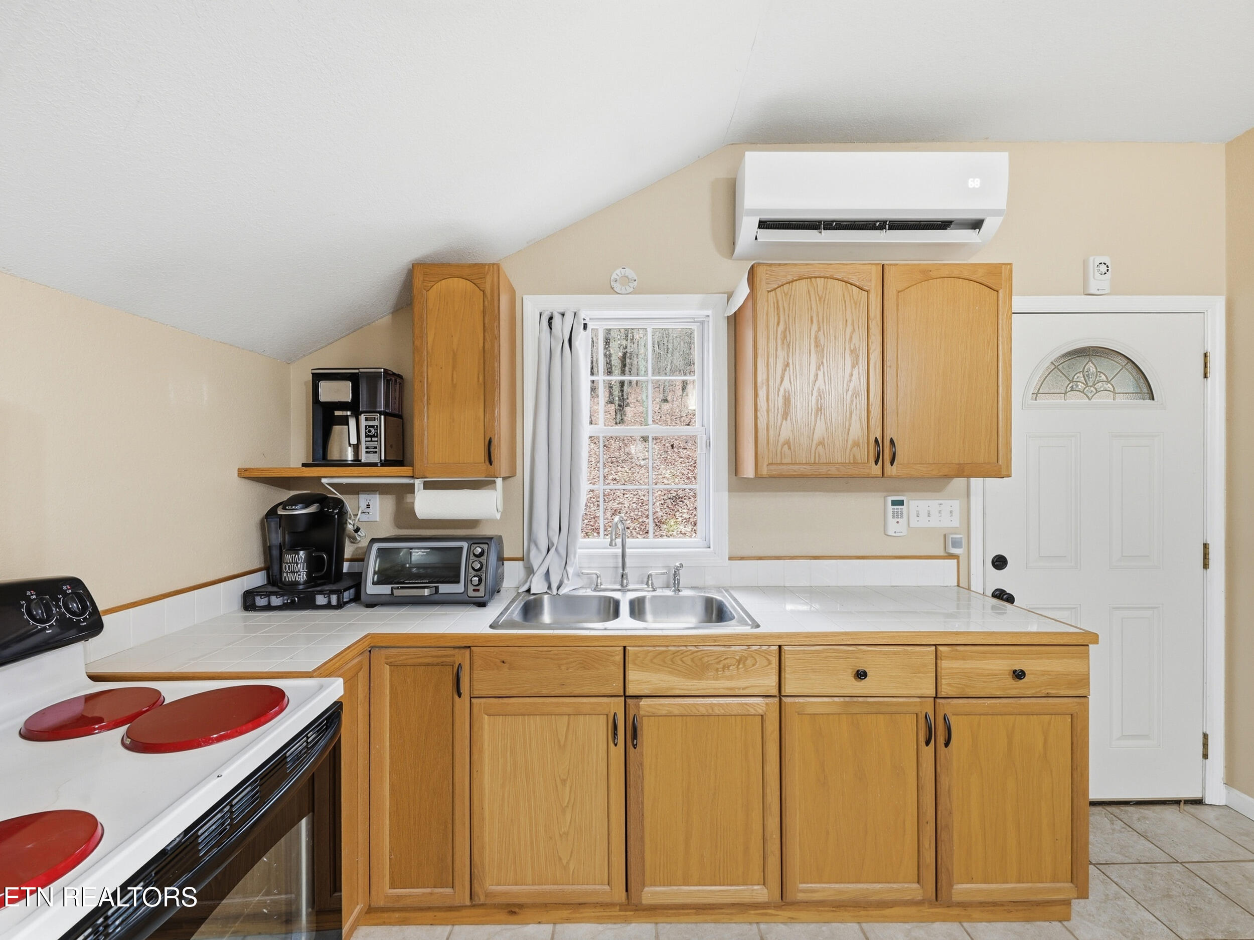 3772 Chilly Springs Road Maryville, TN 37803 - Photo 34 of 56 Full Kitchen