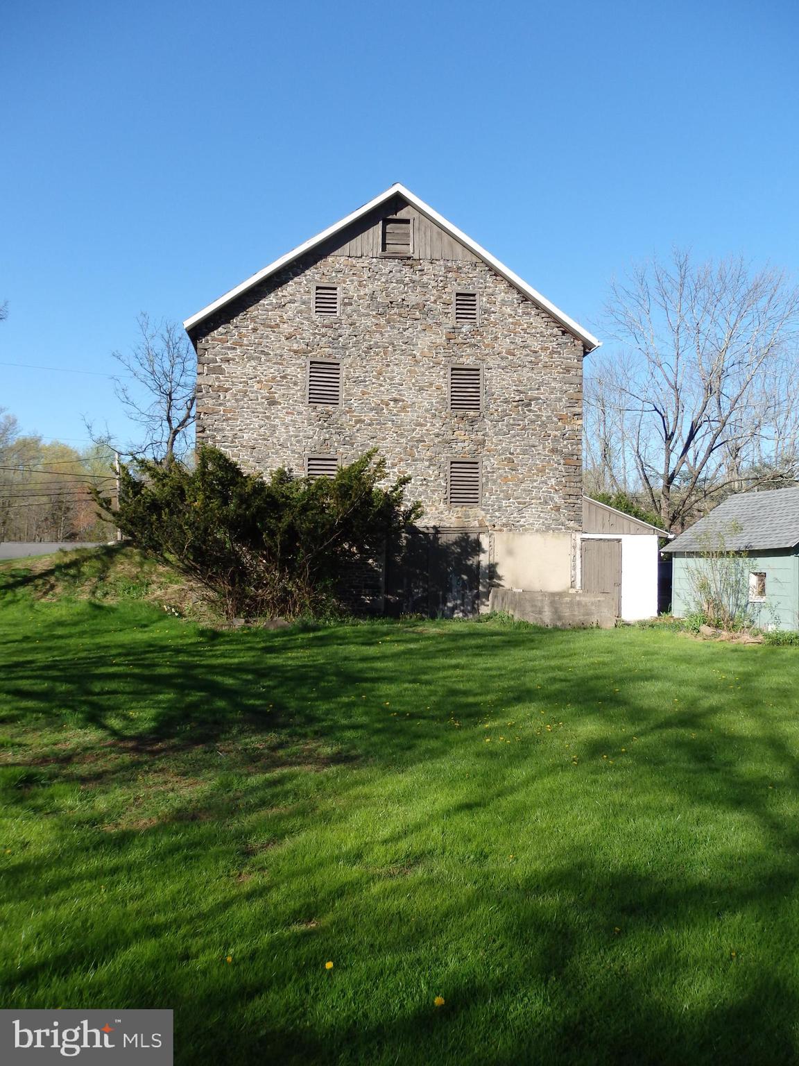 1324 Roudenbush Road Quakertown, PA 18951 - Photo 60 of 67 Gallery Image 60