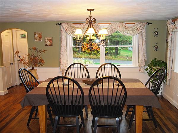 44 Meadow Road Townsend, MA 01469 - Photo 3 of 19 Gallery Image 3