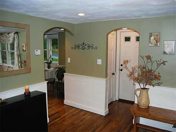 44 Meadow Road Townsend, MA 01469 - Photo 4 of 19 Gallery Image 4