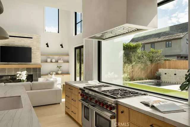 $6,435,000 | 510 Catalina Drive, Newport Beach, CA 92663