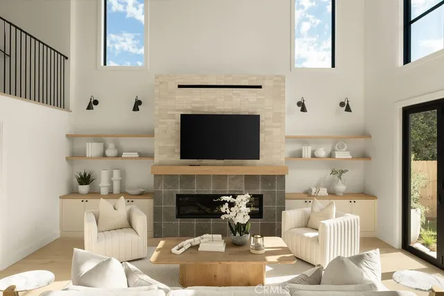 $6,435,000 | 510 Catalina Drive, Newport Beach, CA 92663