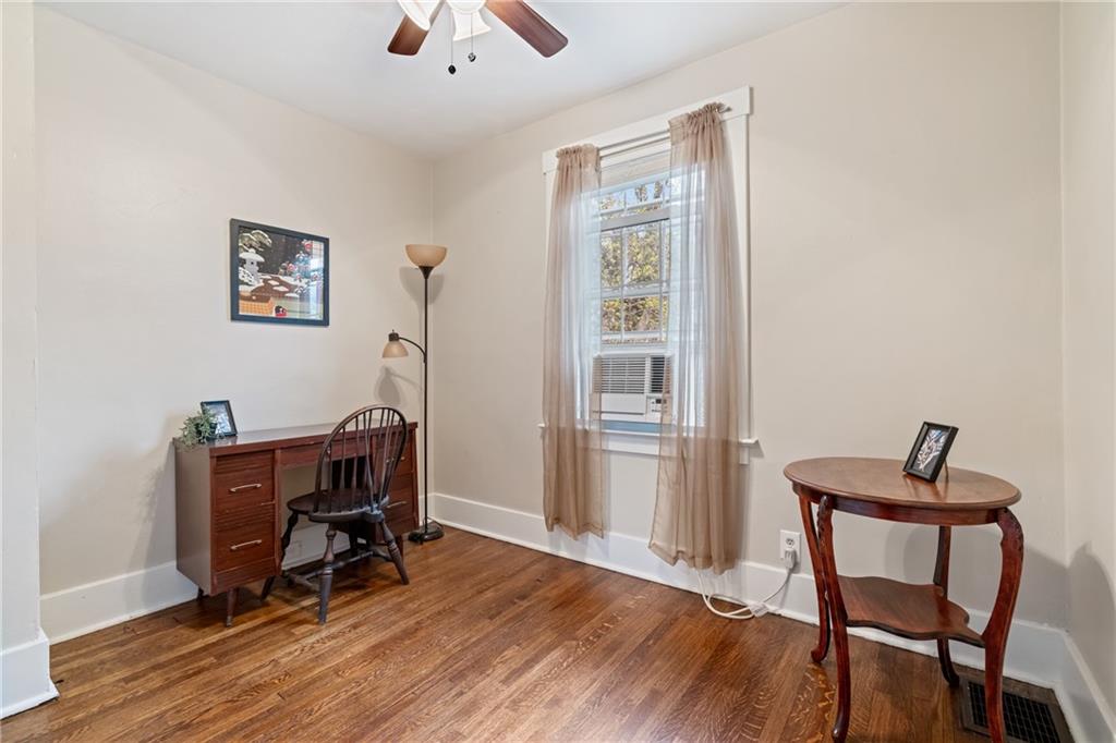 964 Stanford Road Pittsburgh, PA 15212 - Photo 17 of 29 Gallery Image 17
