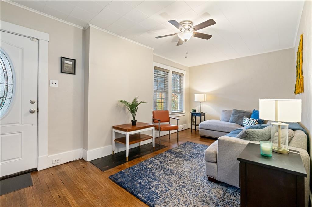 964 Stanford Road Pittsburgh, PA 15212 - Photo 3 of 29 Gallery Image 3