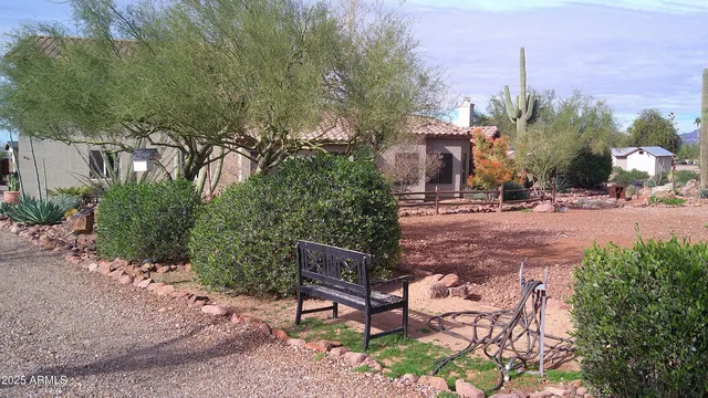 $989,000 | 1502 South Prospectors Road, Apache Junction, AZ 85119