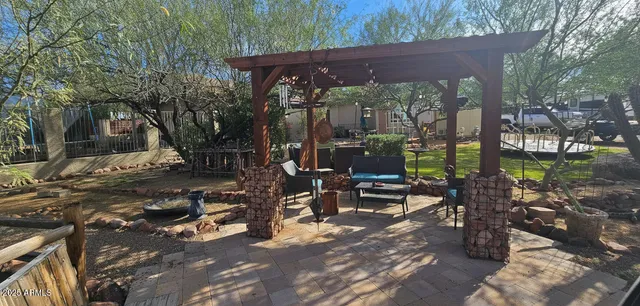 $989,000 | 1502 South Prospectors Road, Apache Junction, AZ 85119