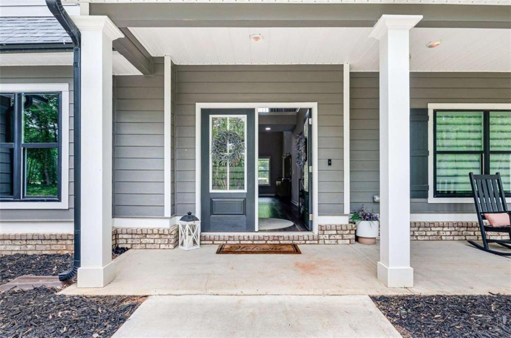 415 Paynes Lake Road Carrollton, GA 30116 - Photo 5 of 42