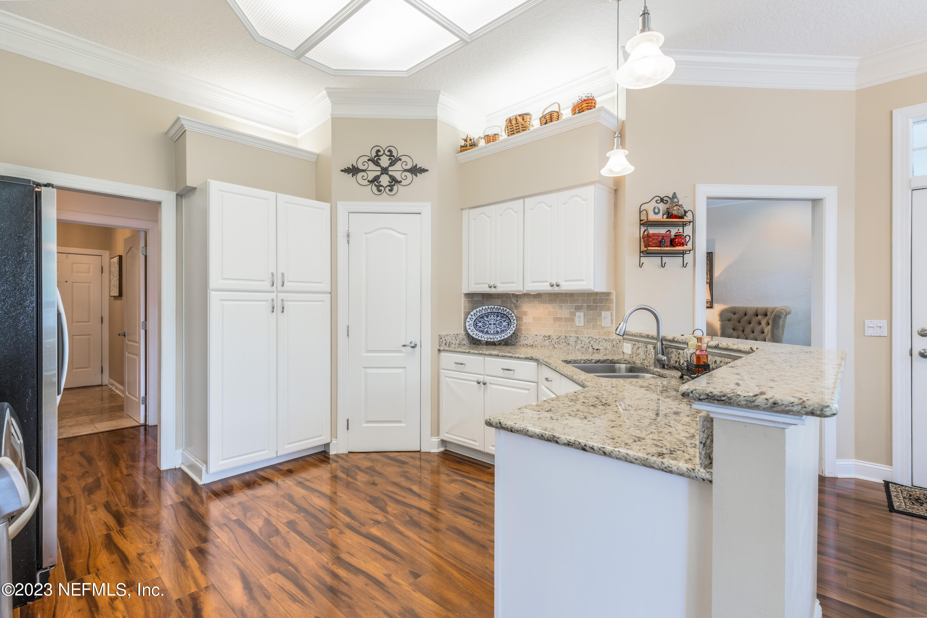 729 Cherry Grove Road Orange Park, FL 32073 - Photo 15 of 47 a bathroom with a granite countertop sink and a mirror