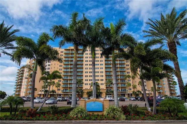 $2,600 | 880 Mandalay Avenue, Unit N411, Clearwater Beach, FL 33767