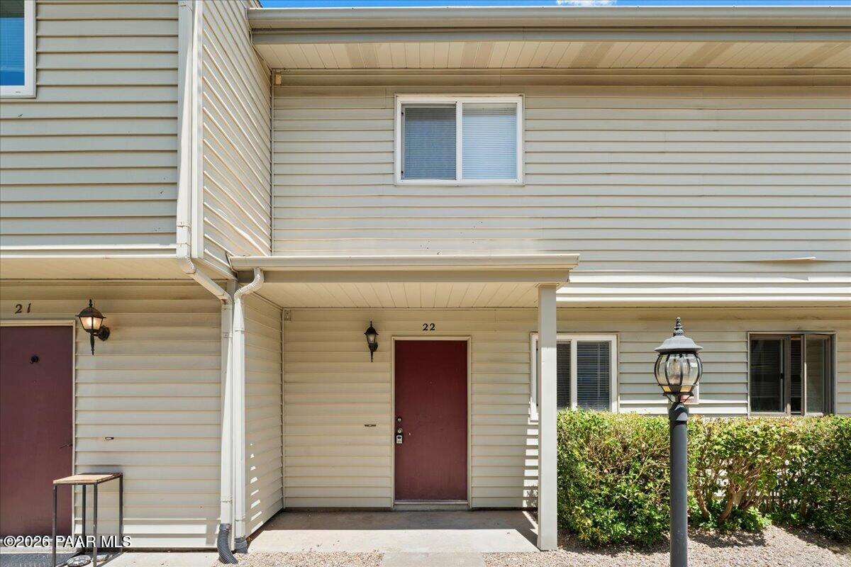 1242 Stetson Road, Unit 22 Prescott, AZ 86303 - Photo 2 of 16 02-Front Entrance