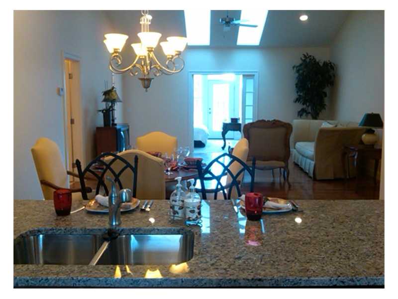 315 Old River Road, Unit 4 Lincoln, RI 02838 - Photo 3 of 9 Den/Family/Great Room.