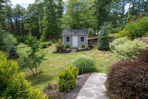 $550,000 | 50 Spring Street, Plympton, MA 02367