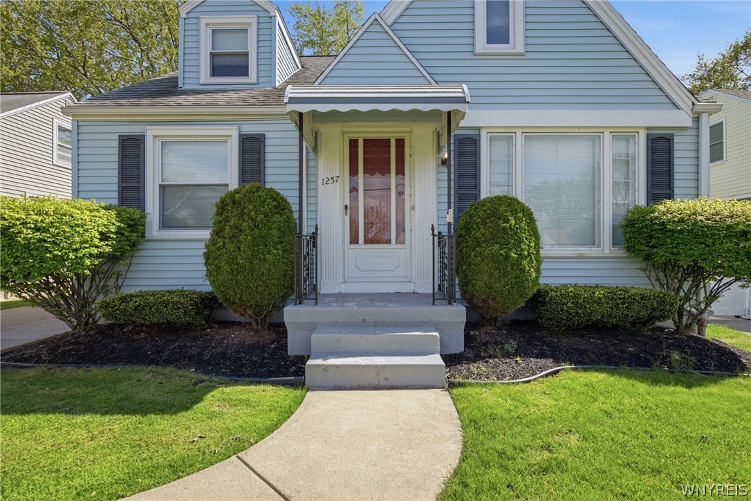 1257 Brighton Road Tonawanda, NY 14150 - Photo 3 of 27