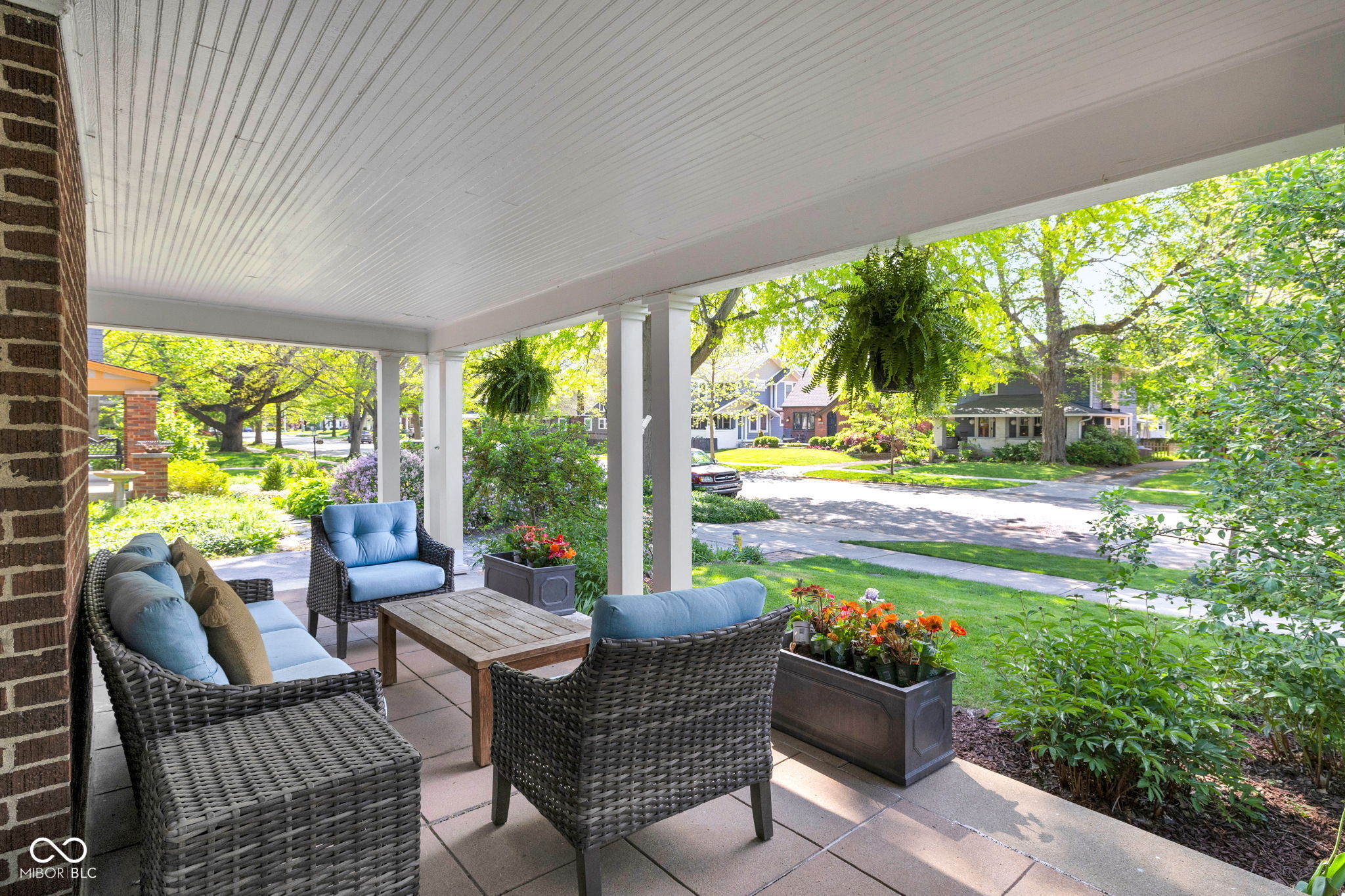 246 Blue Ridge Road Indianapolis, IN 46208 - Photo 5 of 50 Gallery Image 5