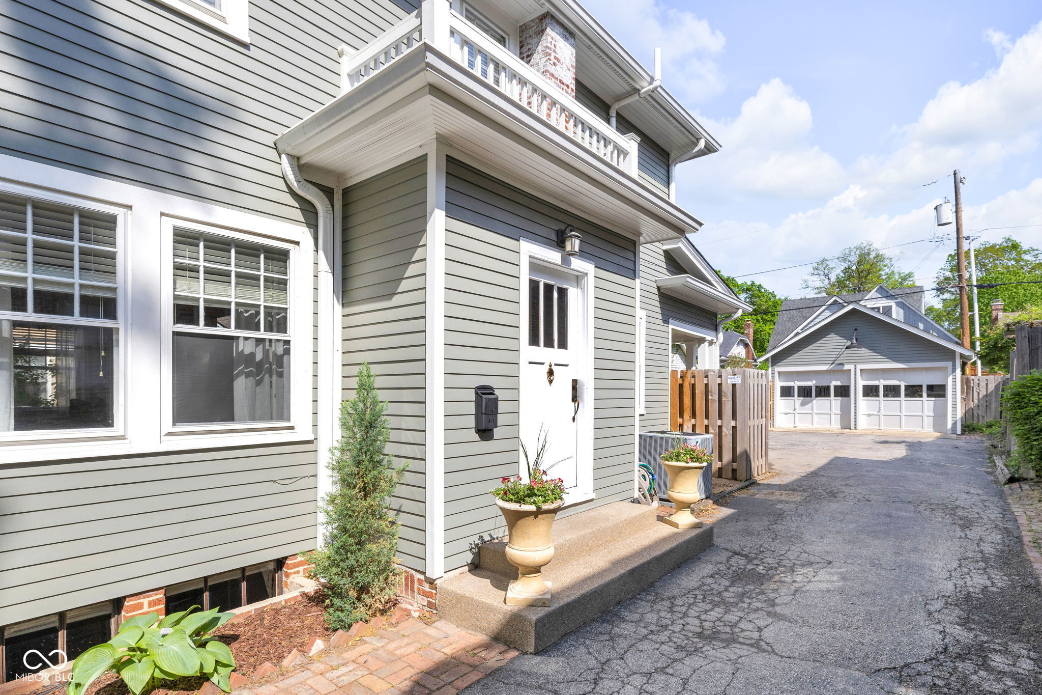 246 Blue Ridge Road Indianapolis, IN 46208 - Photo 7 of 50 Gallery Image 7