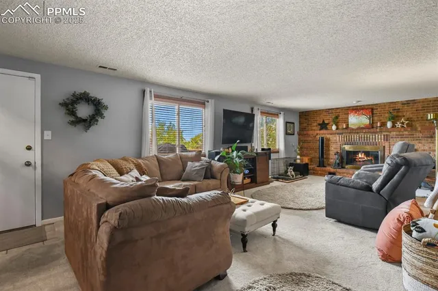 $465,000 | 3855 Inspiration Drive, Colorado Springs, CO 80917