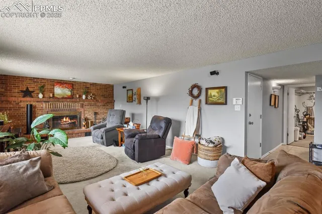 $465,000 | 3855 Inspiration Drive, Colorado Springs, CO 80917