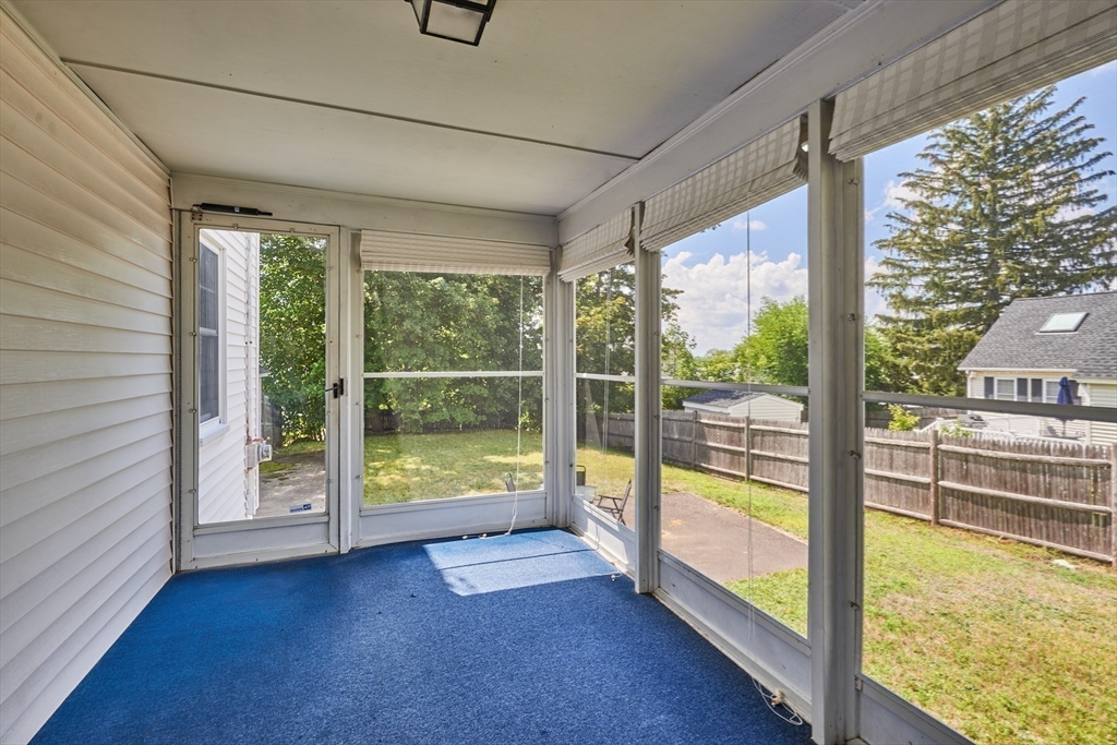 11 Putnam Road North Andover, MA 01845 - Photo 13 of 25 Gallery Image 13