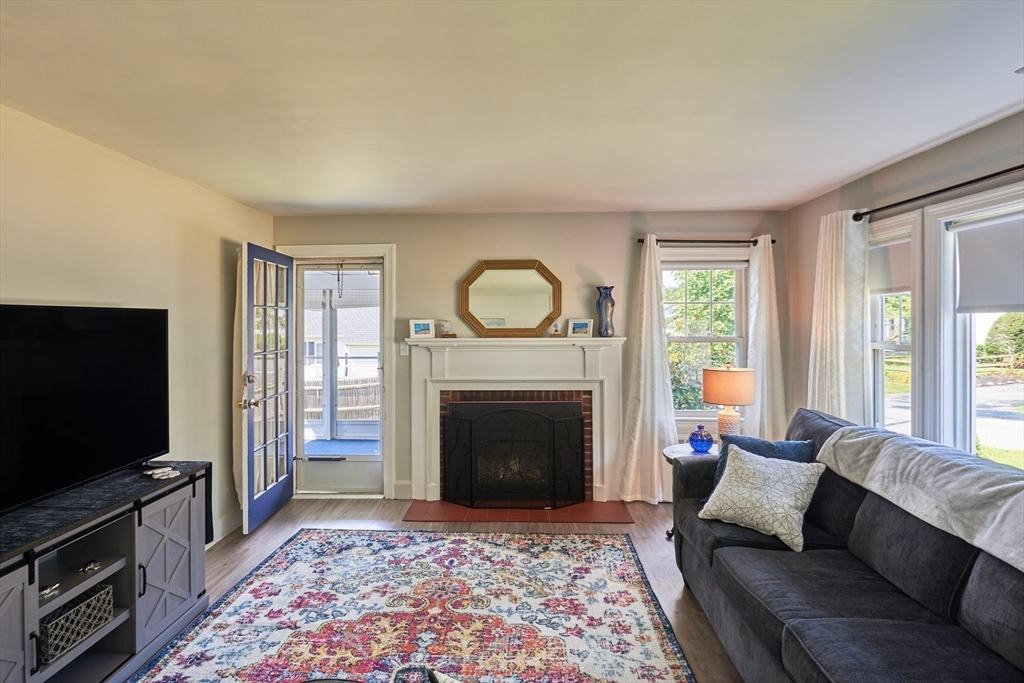 11 Putnam Road North Andover, MA 01845 - Photo 10 of 25 Gallery Image 10