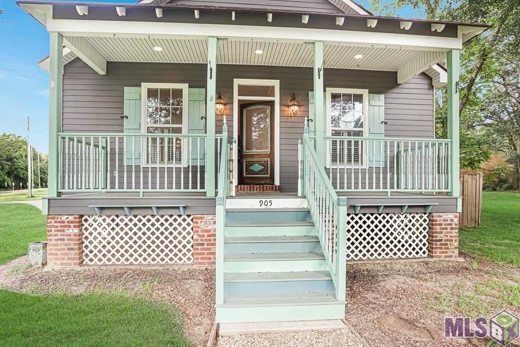 905 North River Road Denham Springs, LA 70726 - Photo 2 of 31 Porch