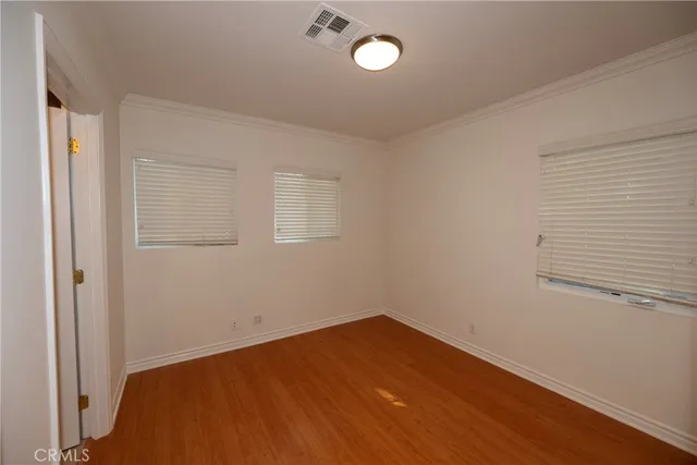 $925,000 | 7001 Jellico Avenue, Lake Balboa, CA 91406