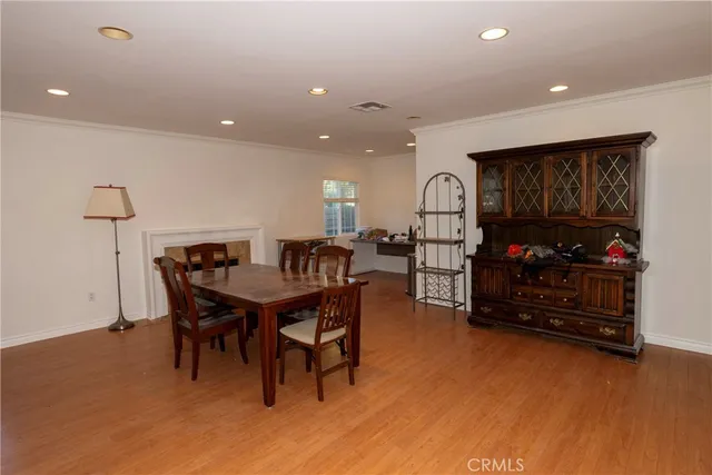 $925,000 | 7001 Jellico Avenue, Lake Balboa, CA 91406