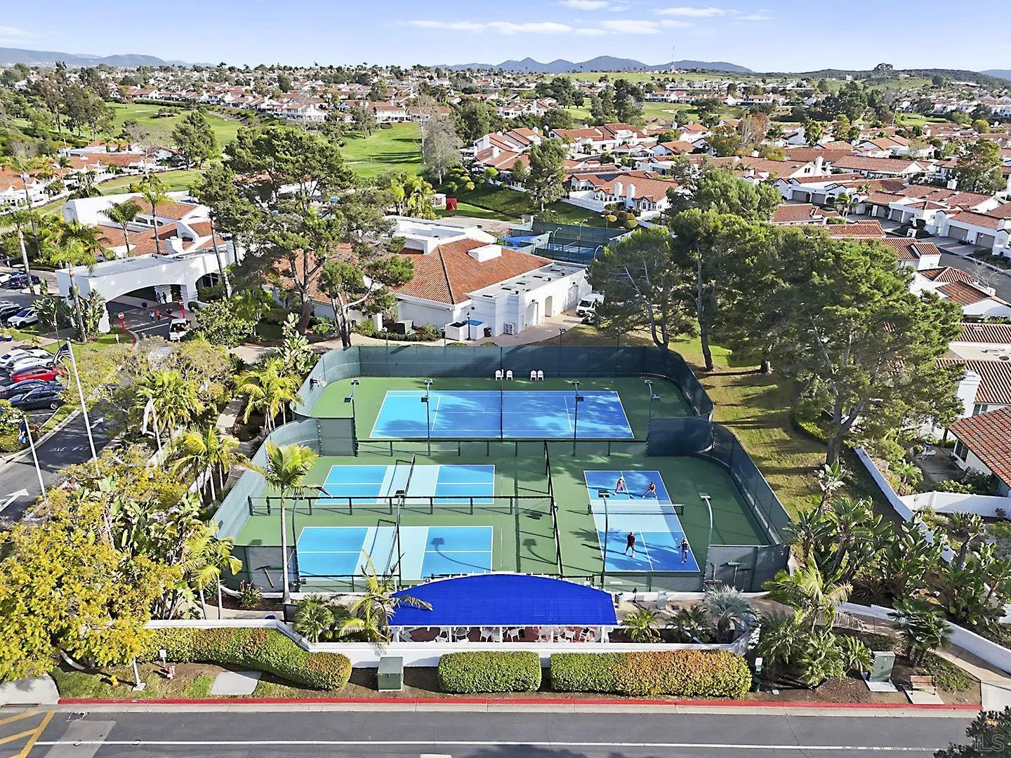 4094 Arcadia Way Oceanside, CA 92056 - Photo 11 of 13