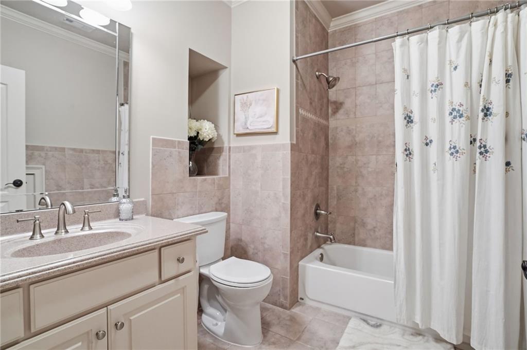 8340 Colonial Place Duluth, GA 30097 - Photo 39 of 74
