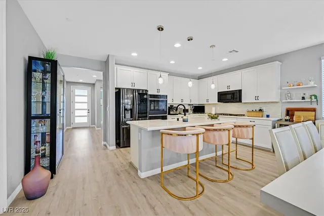 $675,000 | 329 Silva Place, Henderson, NV 89011