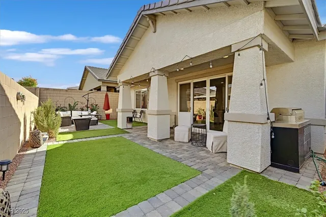 $675,000 | 329 Silva Place, Henderson, NV 89011