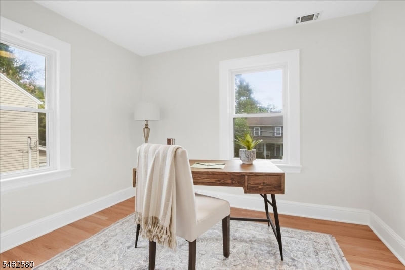 77 Meadowbrook Road Short Hills, NJ 07078 - Photo 27 of 40 Gallery Image 27