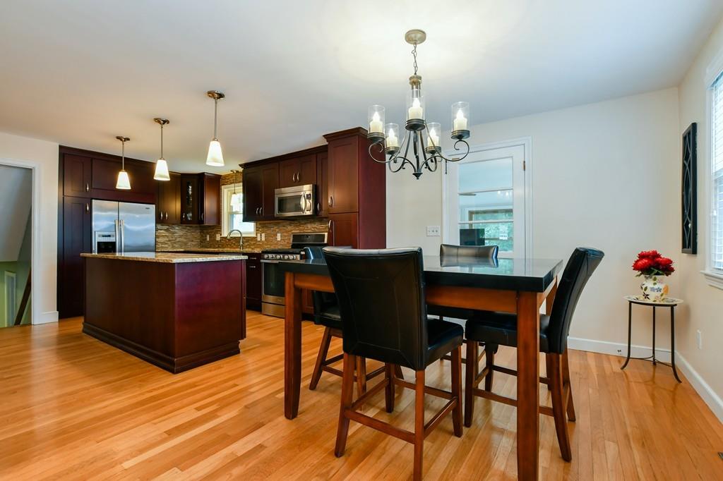 8 Fair Oak Road Dedham, MA 02026 - Photo 8 of 29 Gallery Image 8