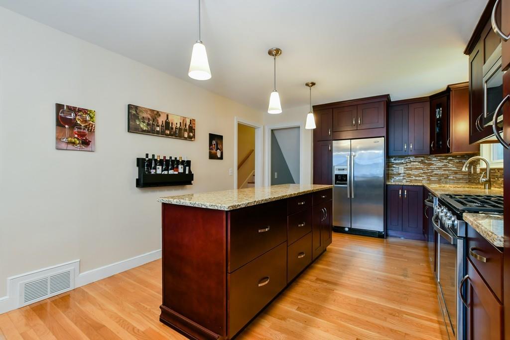 8 Fair Oak Road Dedham, MA 02026 - Photo 10 of 29 Gallery Image 10