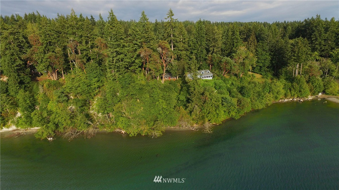 23035 Raymond Road Southwest Vashon, WA 98070 - Photo 17 of 25