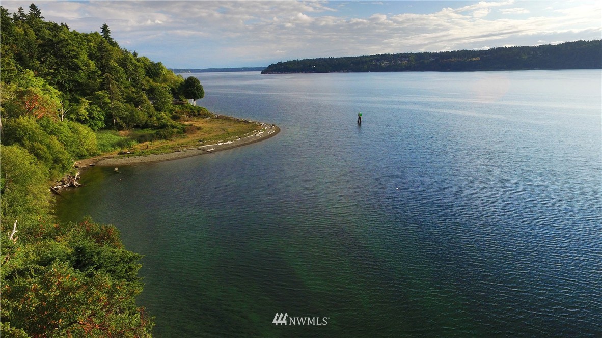 23035 Raymond Road Southwest Vashon, WA 98070 - Photo 19 of 25