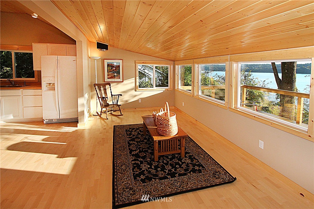 23035 Raymond Road Southwest Vashon, WA 98070 - Photo 21 of 25
