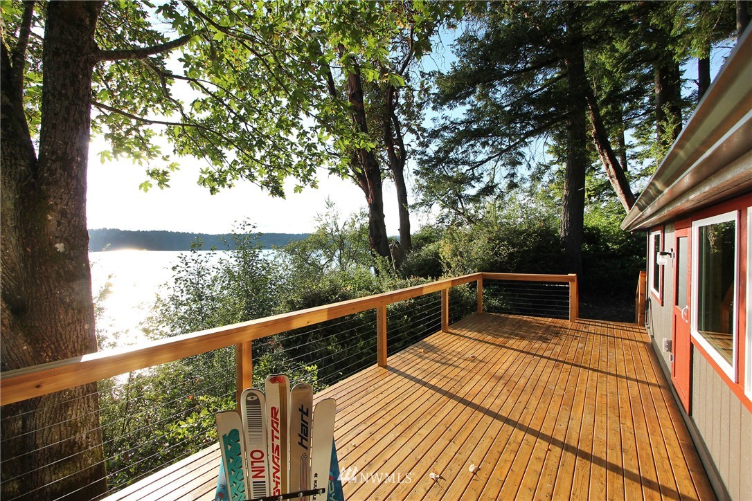 23035 Raymond Road Southwest Vashon, WA 98070 - Photo 24 of 25
