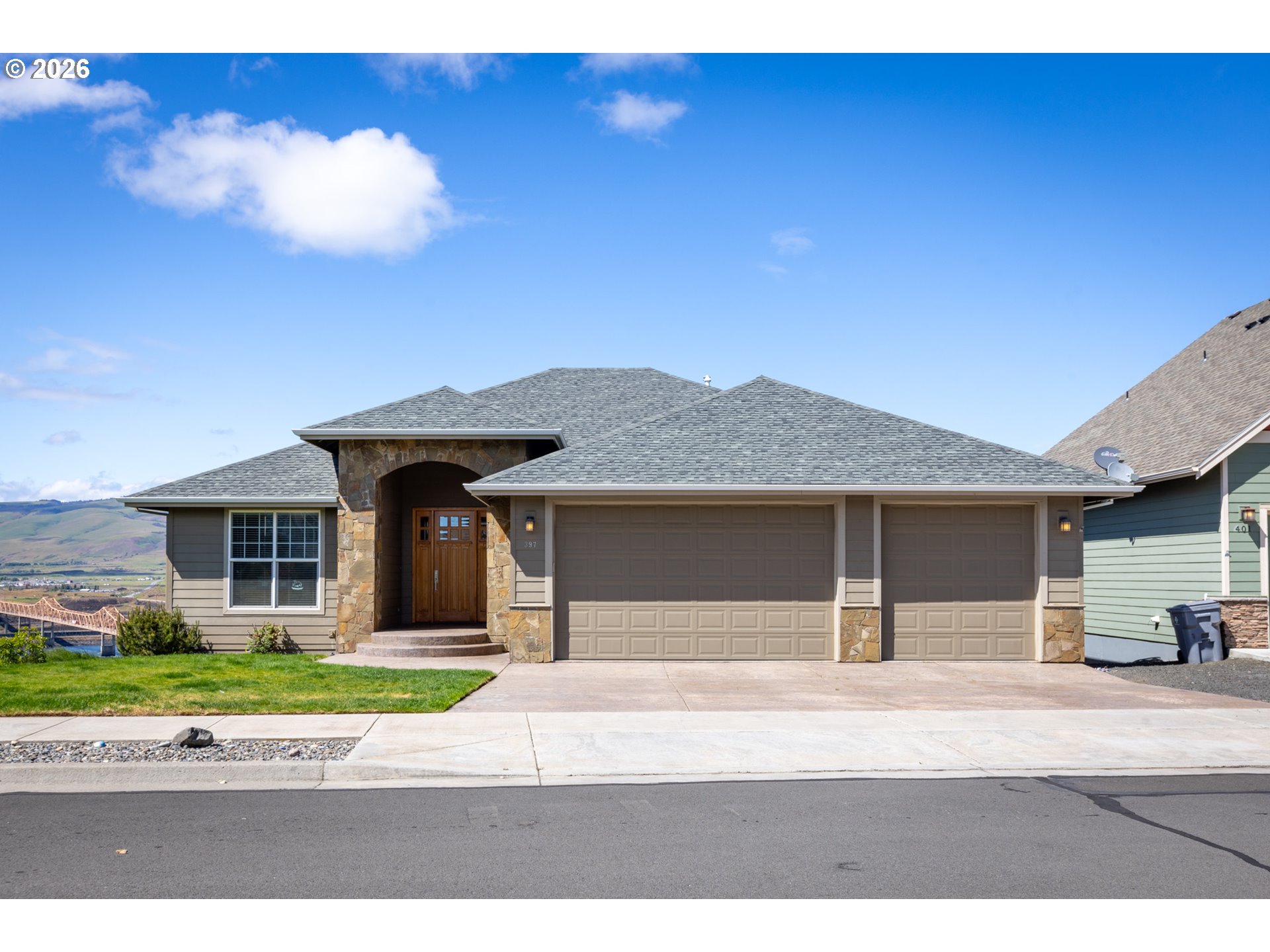 397 Summit Ridge Drive The Dalles, OR 97058 - Photo 1 of 36
